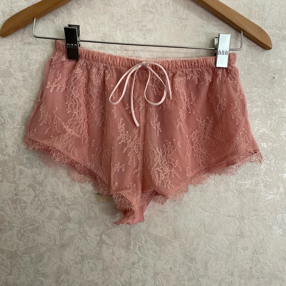 Victoria's Secret wiomen's extra small thin pink sleep shorts